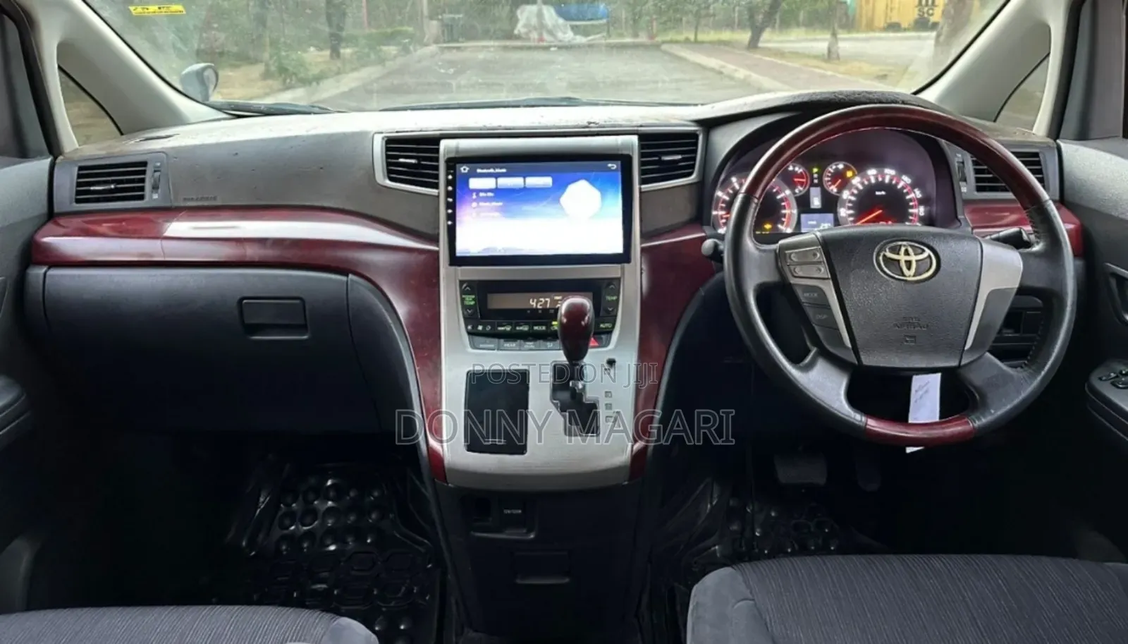 Toyota Vellfire 2009 Black