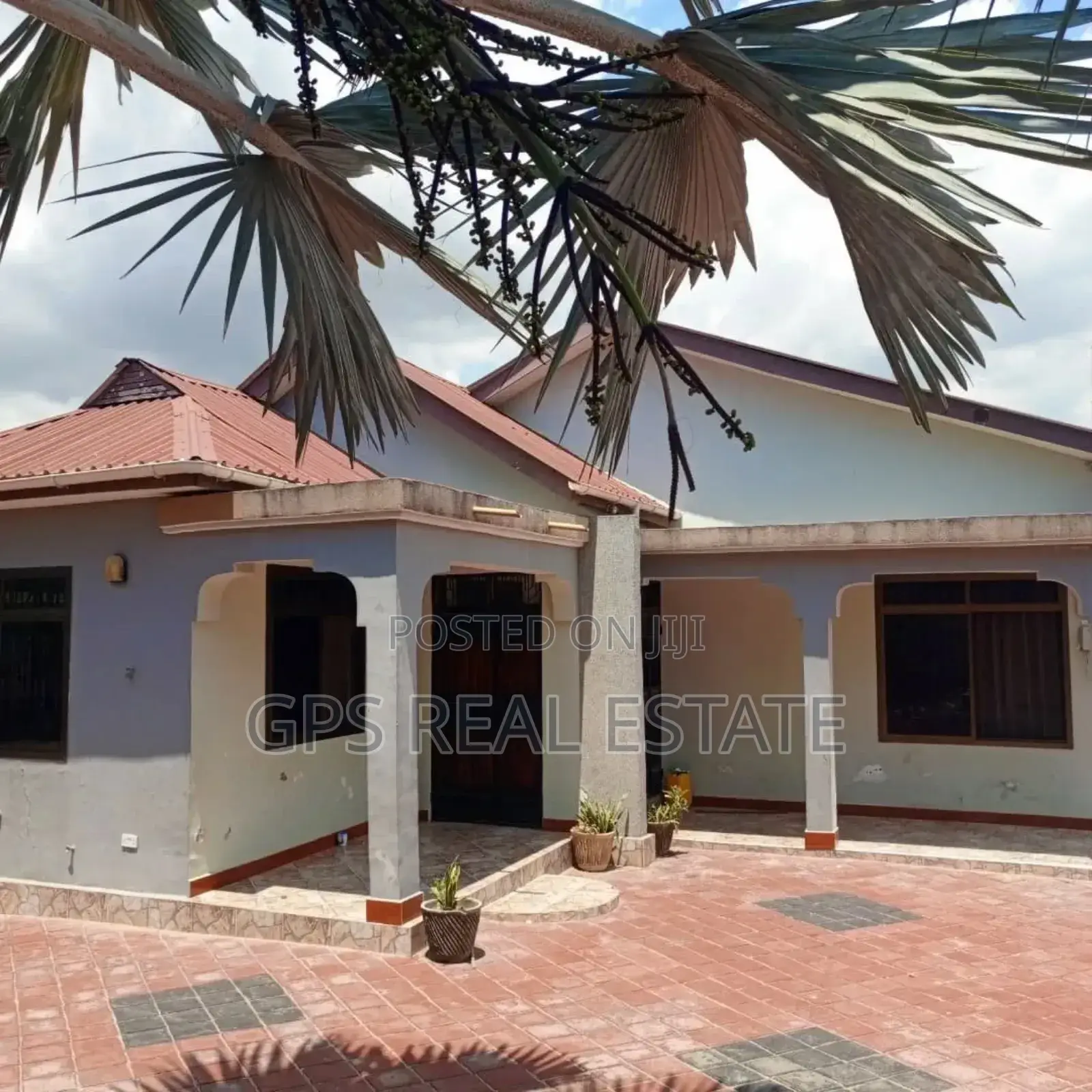 4bdrm House in Bahari Beach, Kinondoni for sale