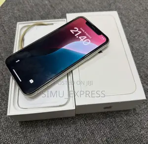 New Apple iPhone 11 64 GB White