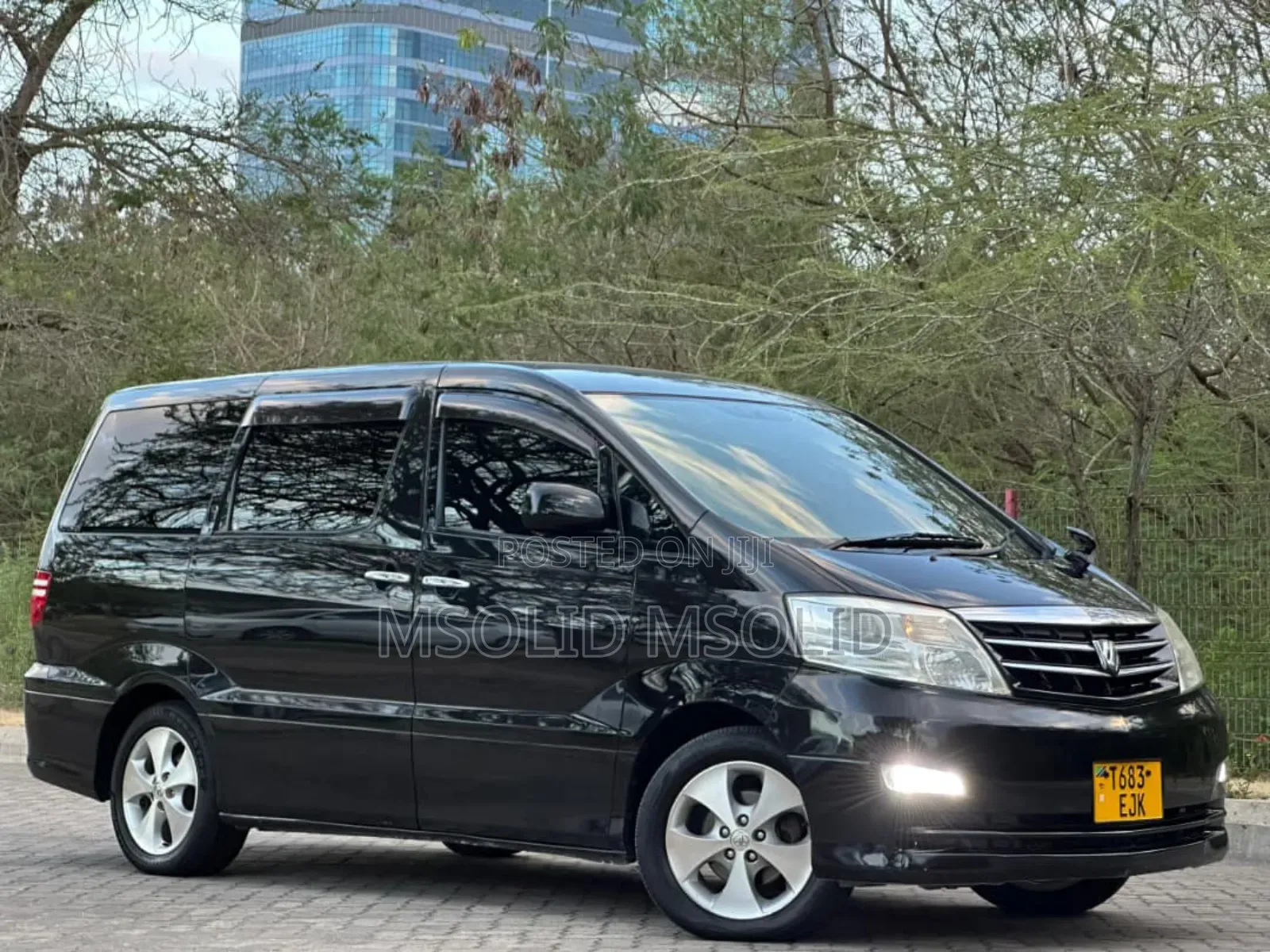 Toyota Alphard 2005 Black