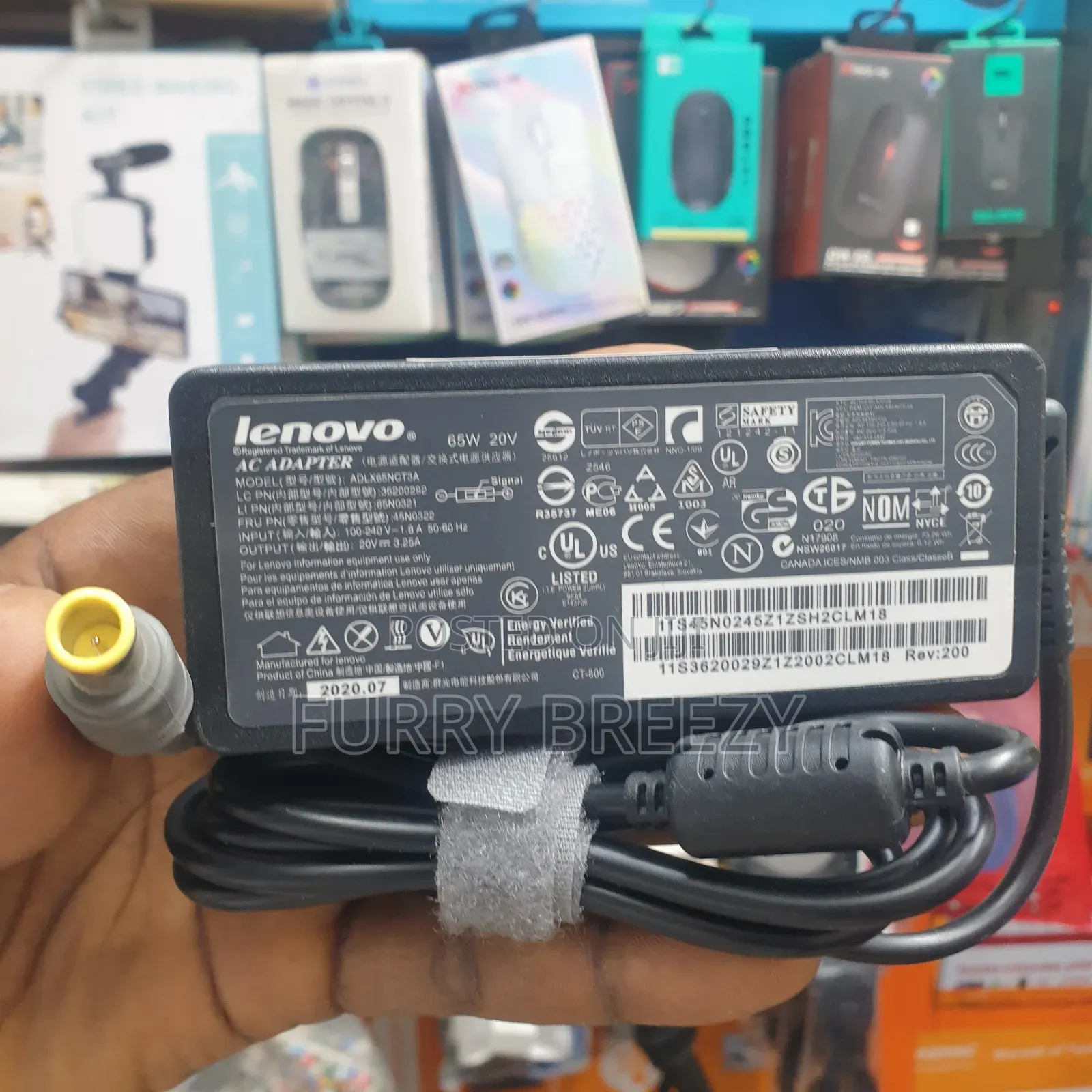 Lenovo Adapter