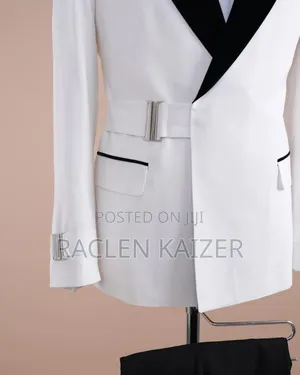 Crisp White Classic Formal Western-Style Suits