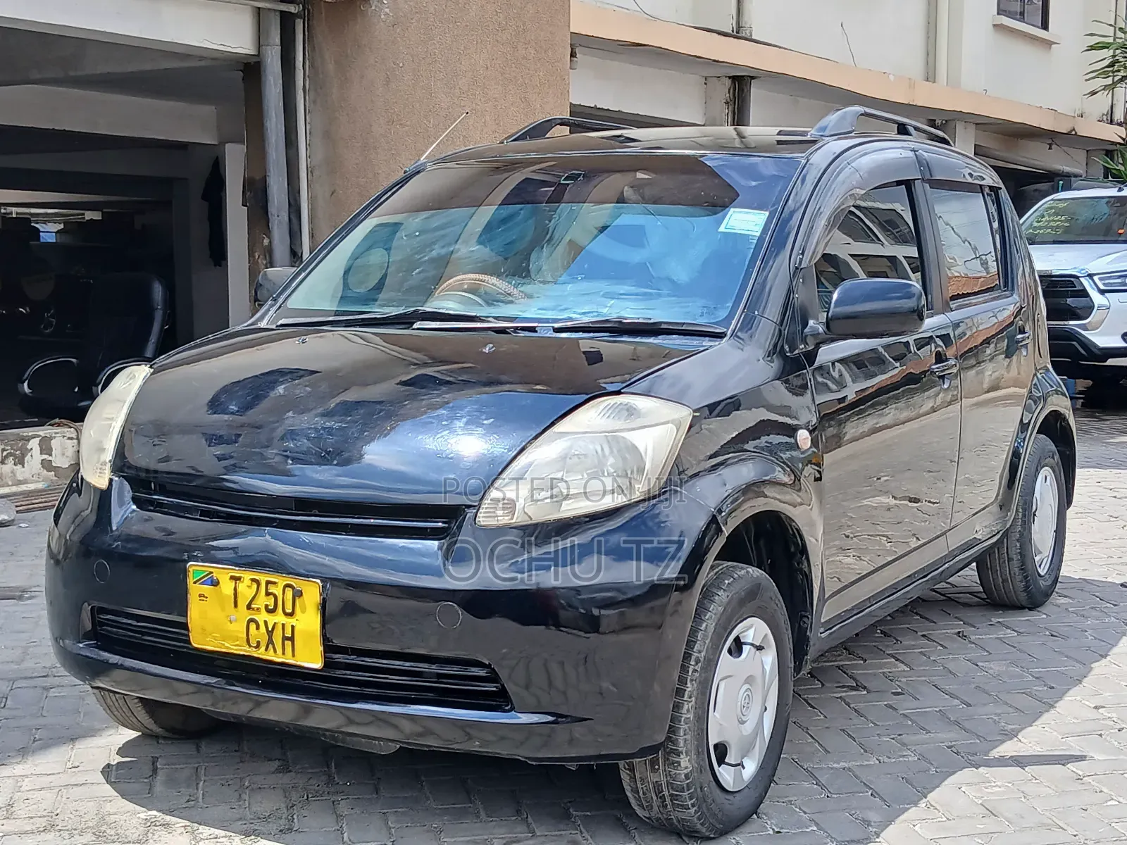 Toyota Passo 2005 Black