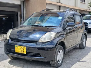 Toyota Passo 2005 Black