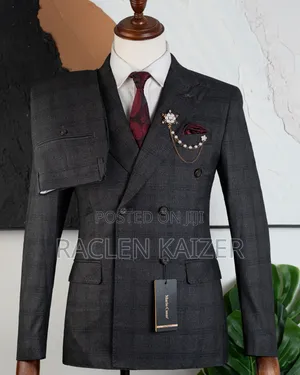 A Charcoal Gray Subtle Windowpane Check Pattern Suits