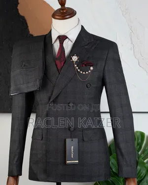 A Charcoal Gray Subtle Windowpane Check Pattern Suits