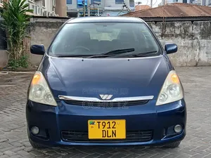 Toyota Wish 2005 Blue