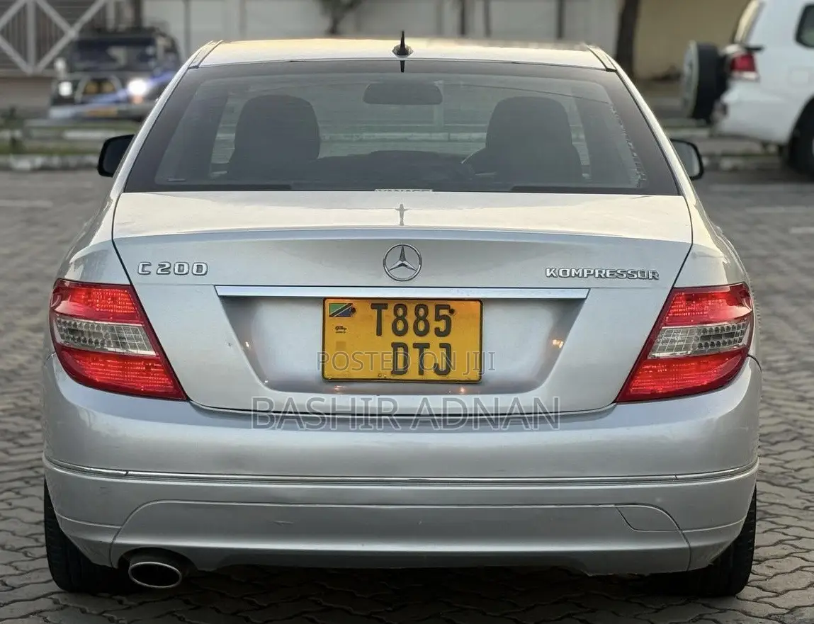 Mercedes-Benz C-Class 2007 Gray