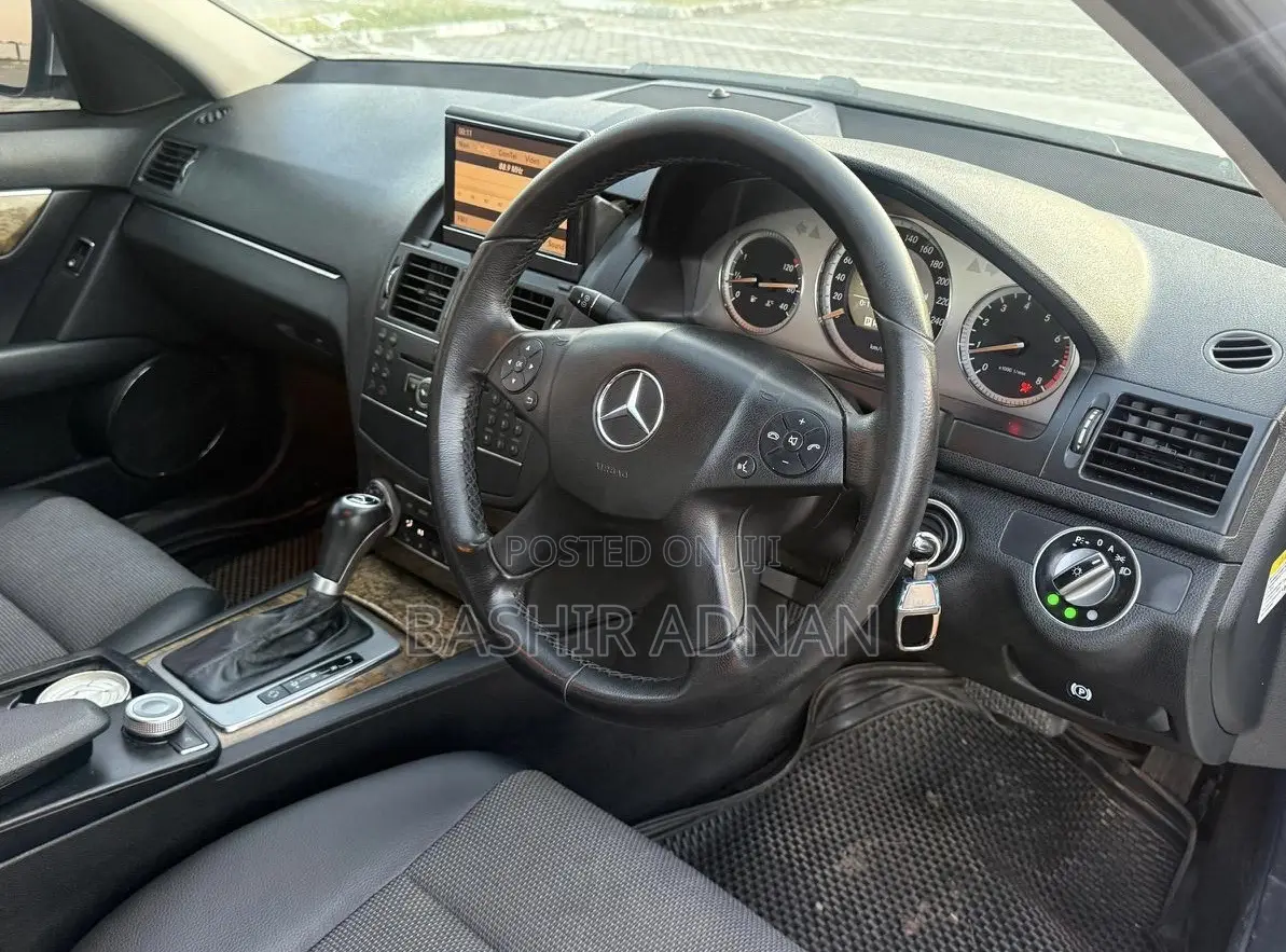 Mercedes-Benz C-Class 2007 Gray