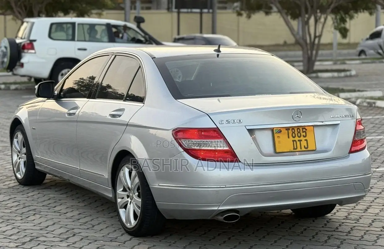 Mercedes-Benz C-Class 2007 Gray