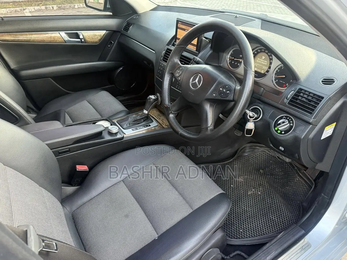 Mercedes-Benz C-Class 2007 Gray