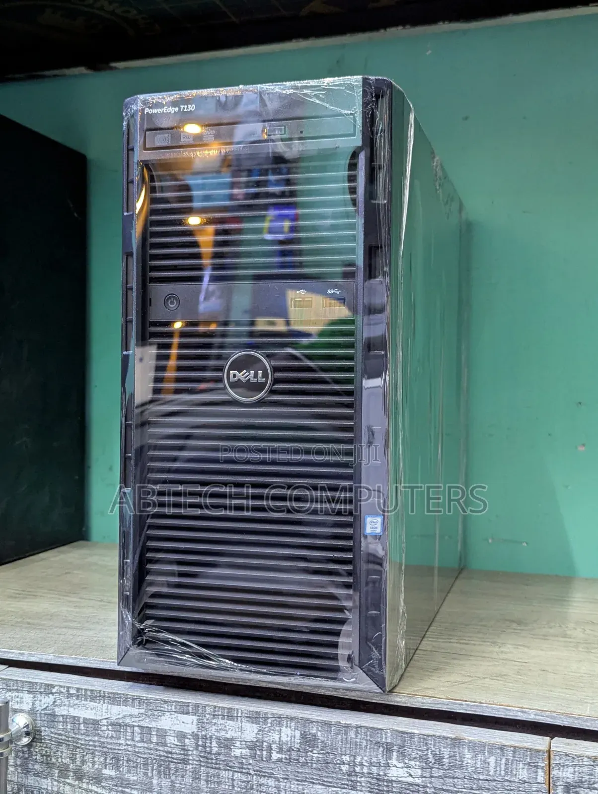 Server Dell PowerEdge T130 16GB Intel Xeon HDD 3T