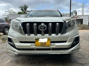 Toyota Land Cruiser Prado 2012 White