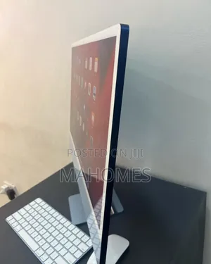 New Desktop Computer Apple iMac M1 16GB Apple M1 SSD 512GB