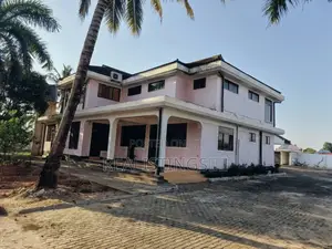 6bdrm Mansion in Pugu for sale