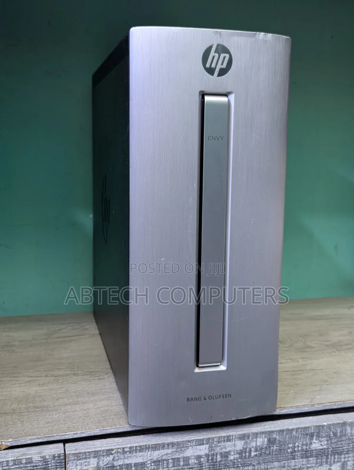 Desktop Computer HP Envy 750 8GB Intel Core I5 HDD 500GB