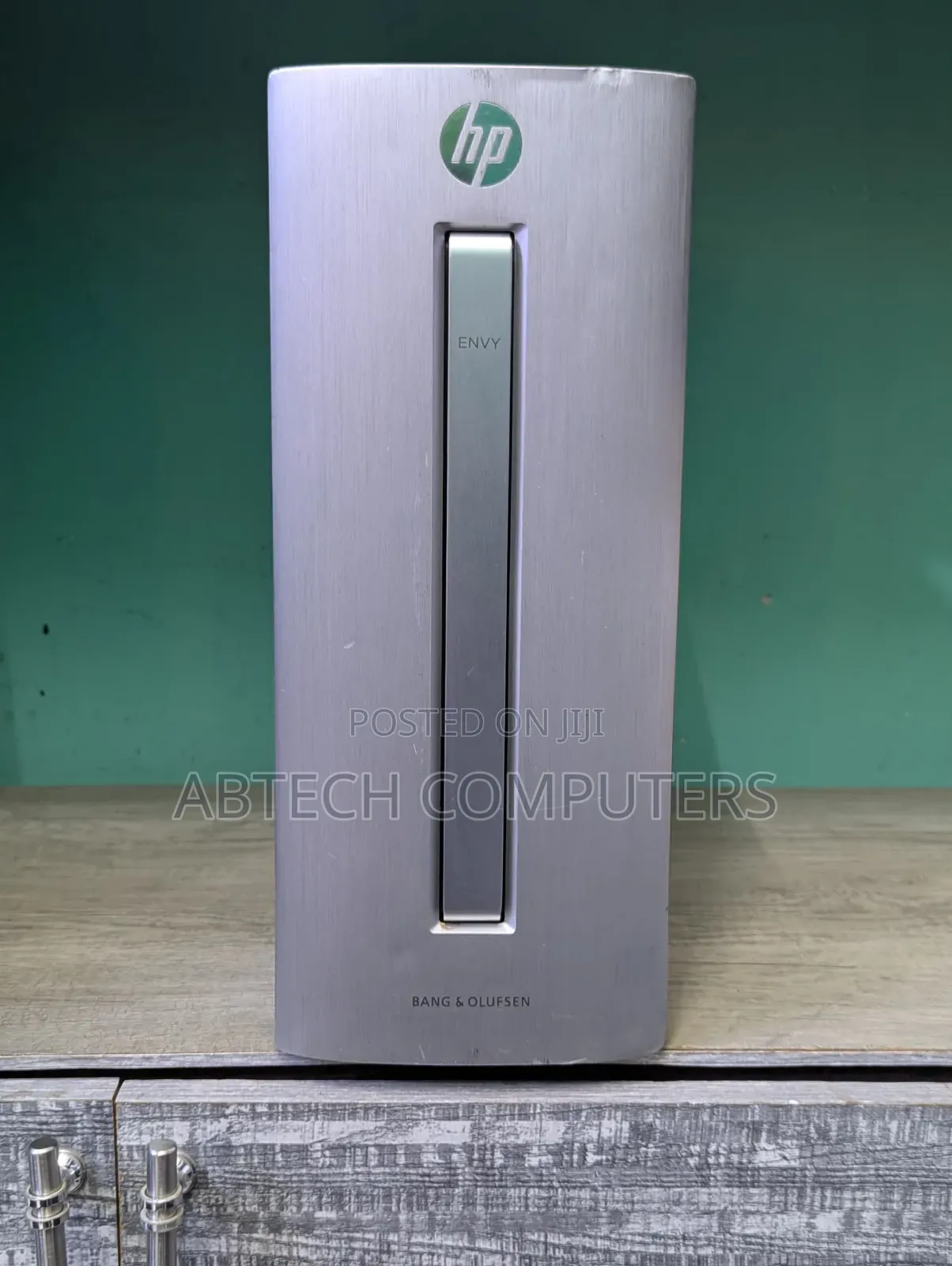 Desktop Computer HP Envy 750 8GB Intel Core I5 HDD 500GB