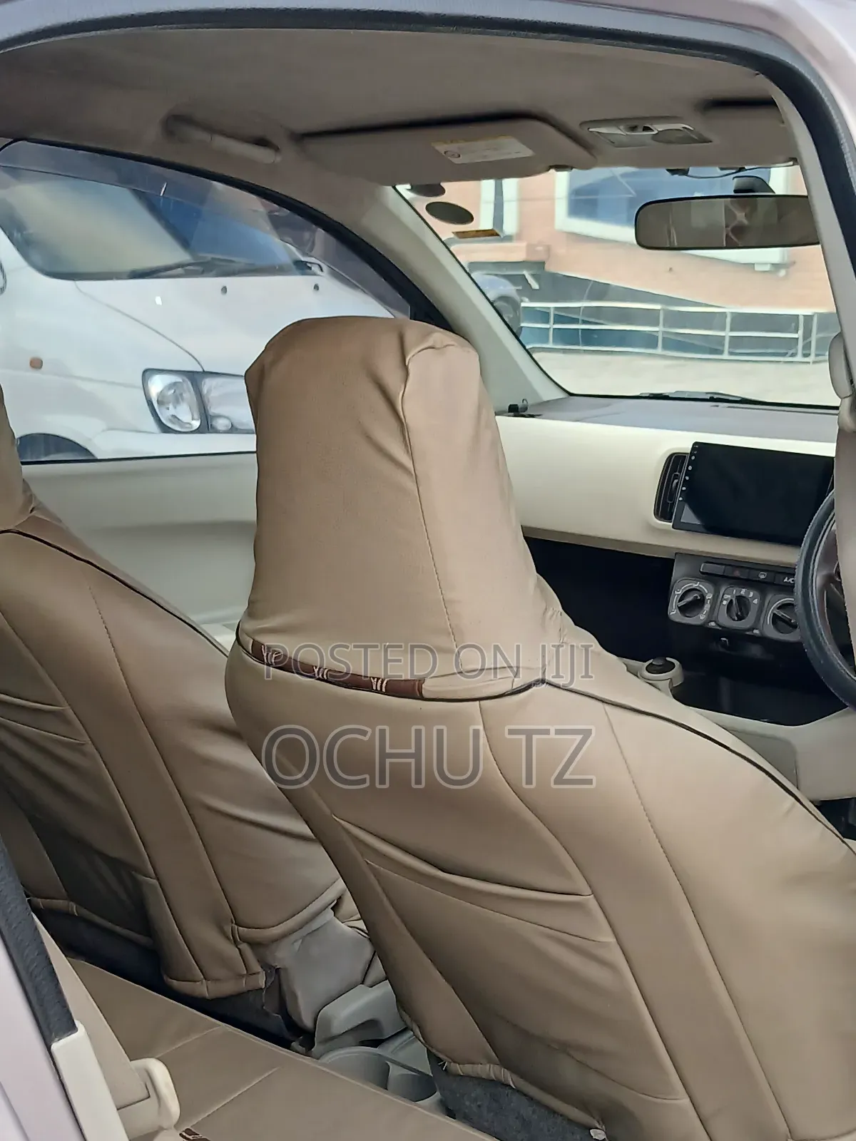 Toyota Passo 2011 Beige