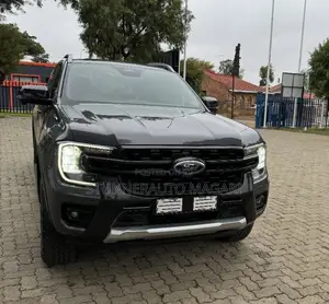 New Ford Ranger 2025 Gray