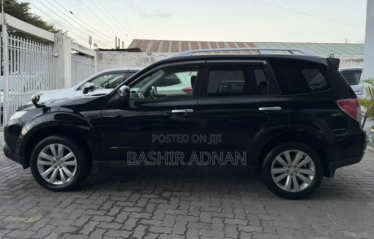 Subaru Forester 2.0D XS 2011 Black