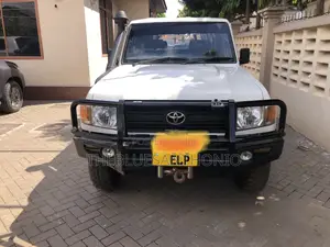 Toyota Land Cruiser 2019 White