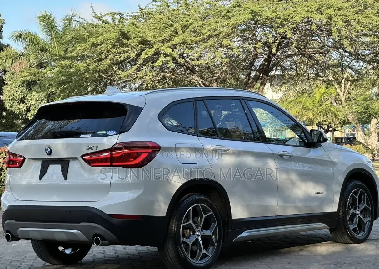 BMW X1 xDrive28i AWD 2016 White