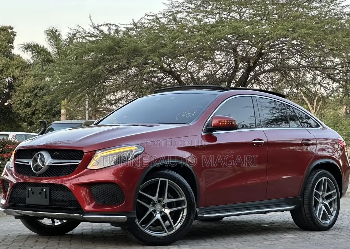 Mercedes-Benz GLE-Class 2017 Red