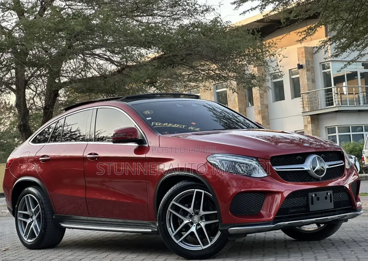 Mercedes-Benz GLE-Class 2017 Red