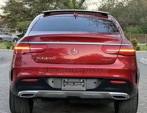 Mercedes-Benz GLE-Class 2017 Red
