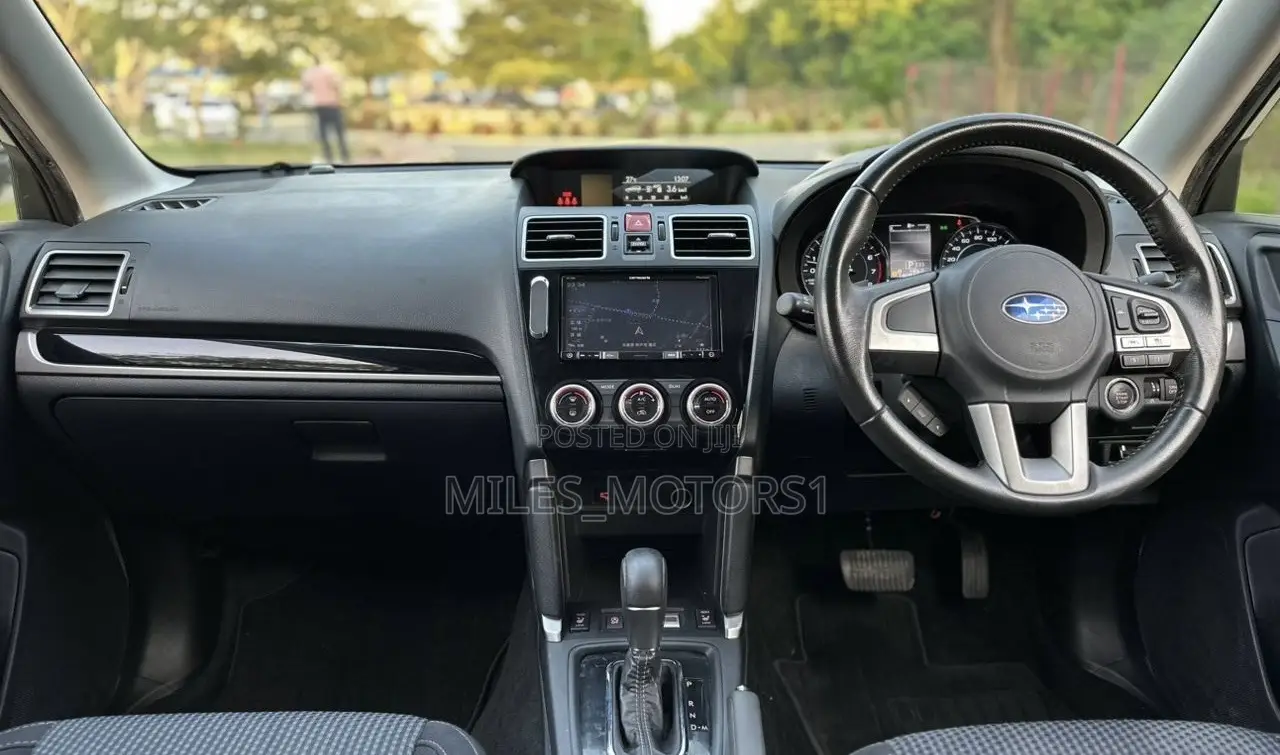 Subaru Forester 2017 White