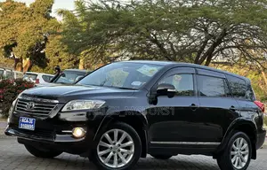 Toyota Vanguard 2012 Black