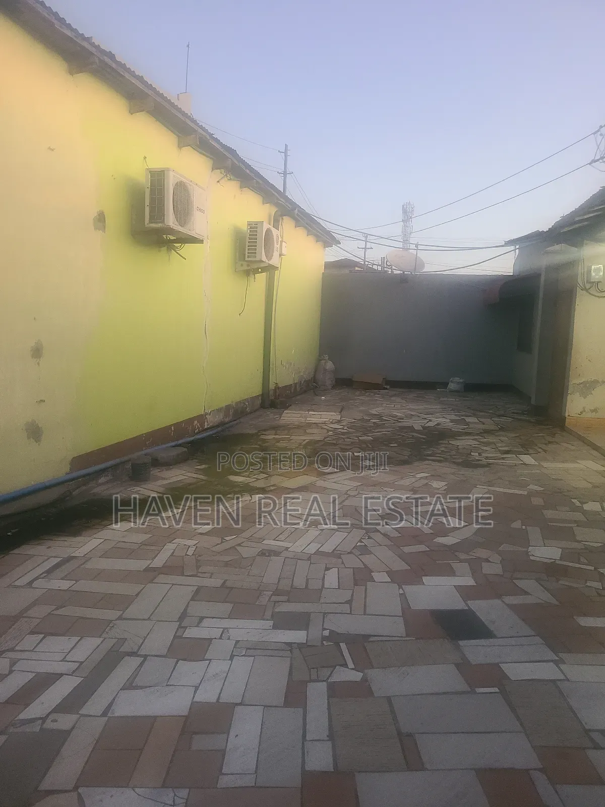 6bdrm House in Kinondoni for sale