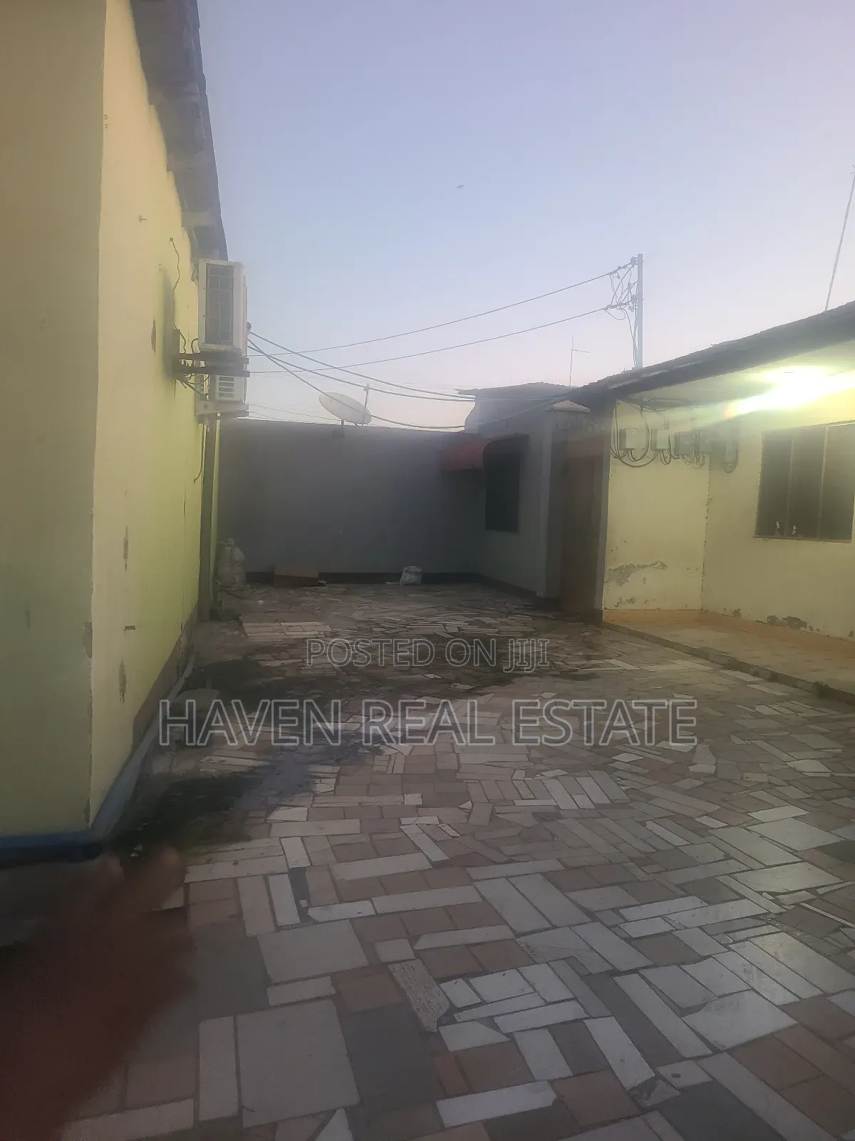 6bdrm House in Kinondoni for sale