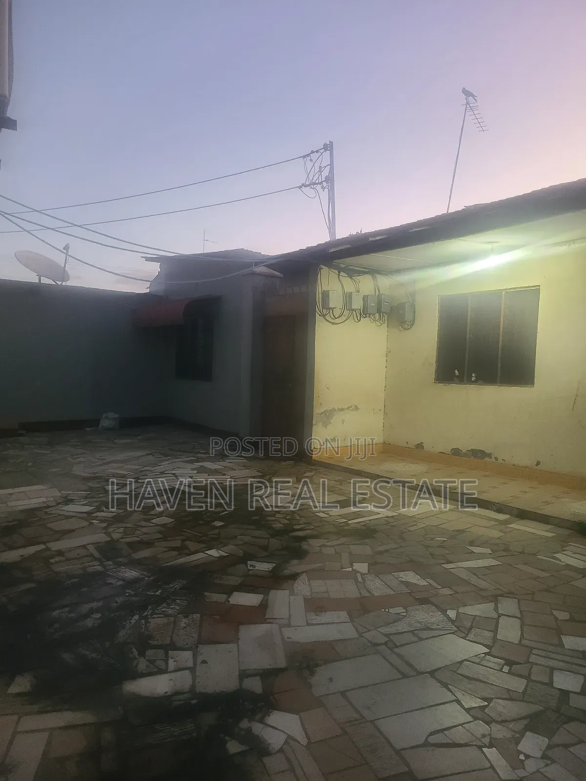 6bdrm House in Kinondoni for sale