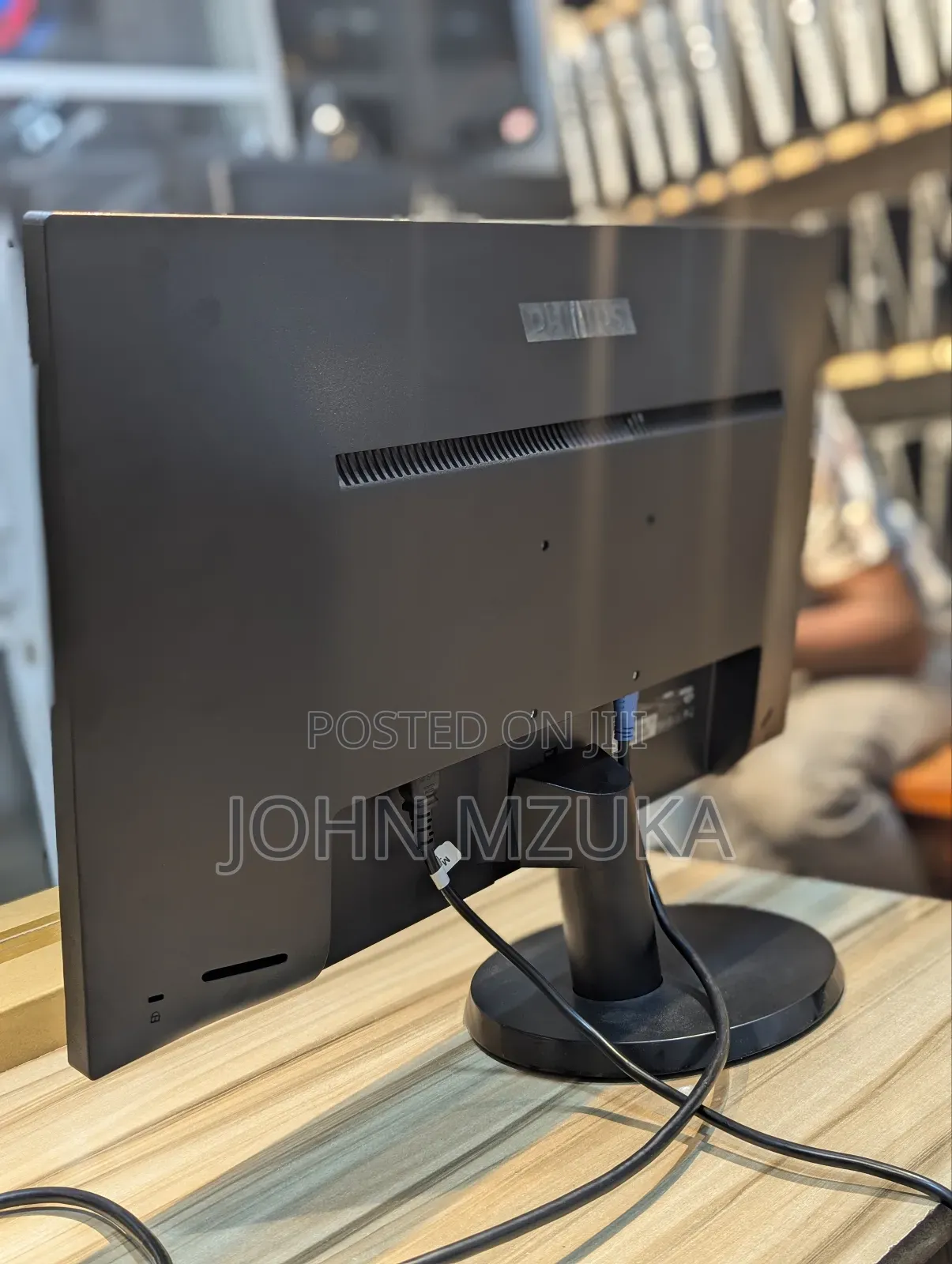 LCD Philps/Monitor 27 Inches