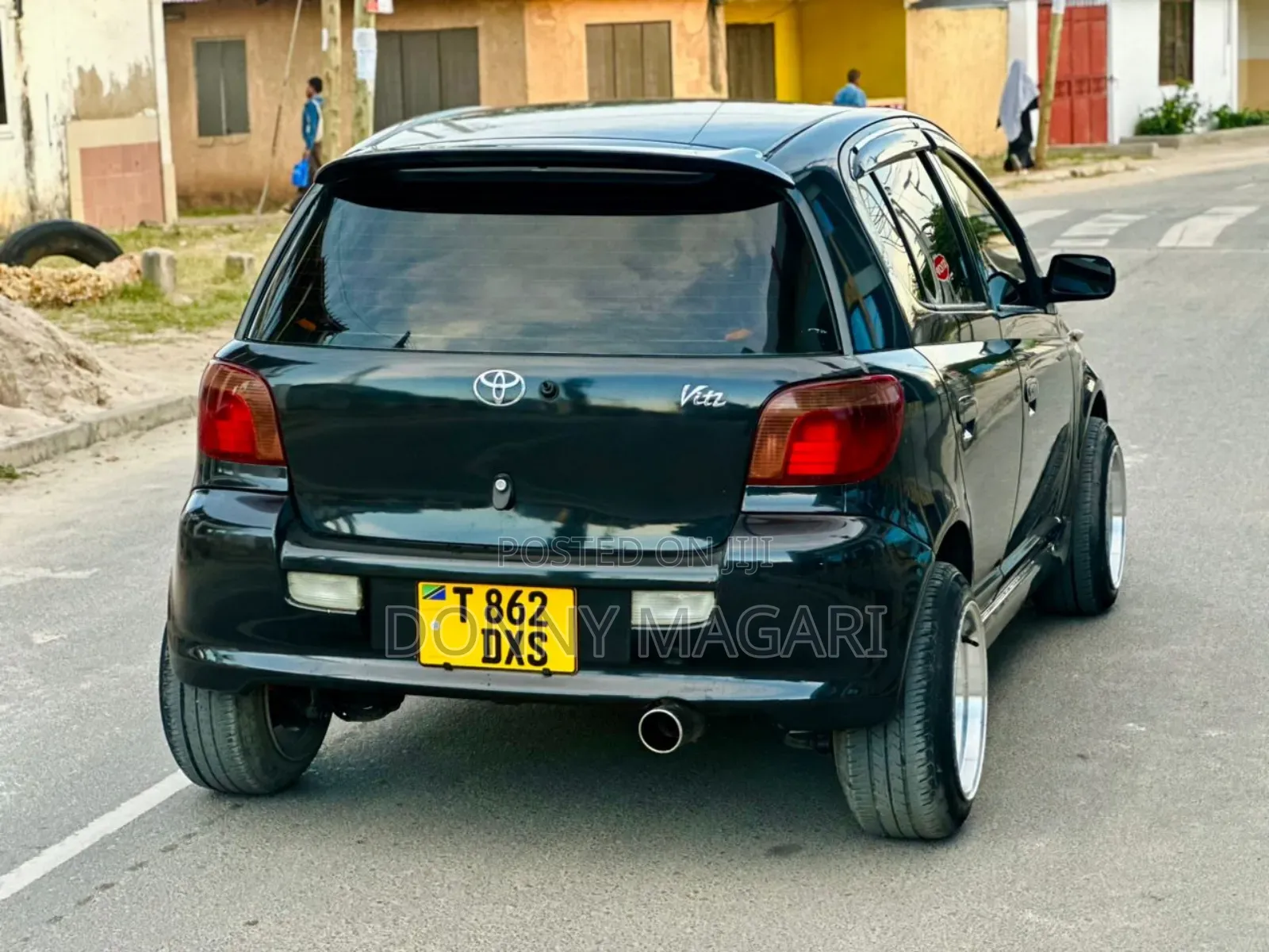 Toyota Vitz 2005 Black
