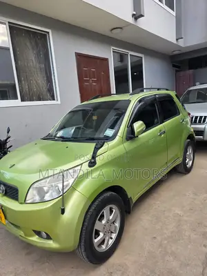 Toyota Rush 1.5 AWD 2010 Green