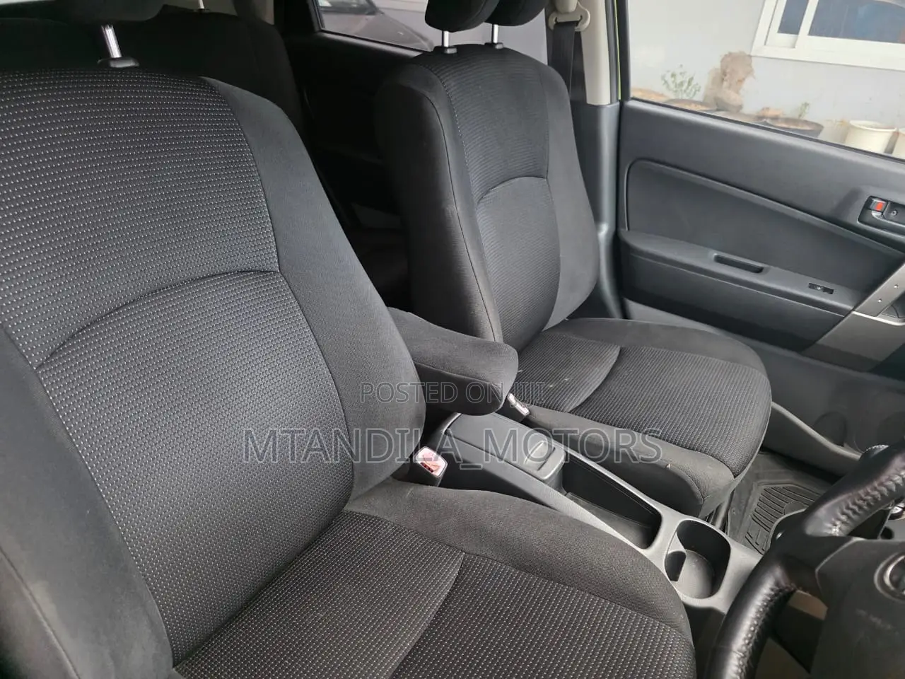 Toyota Rush 1.5 AWD 2010 Green