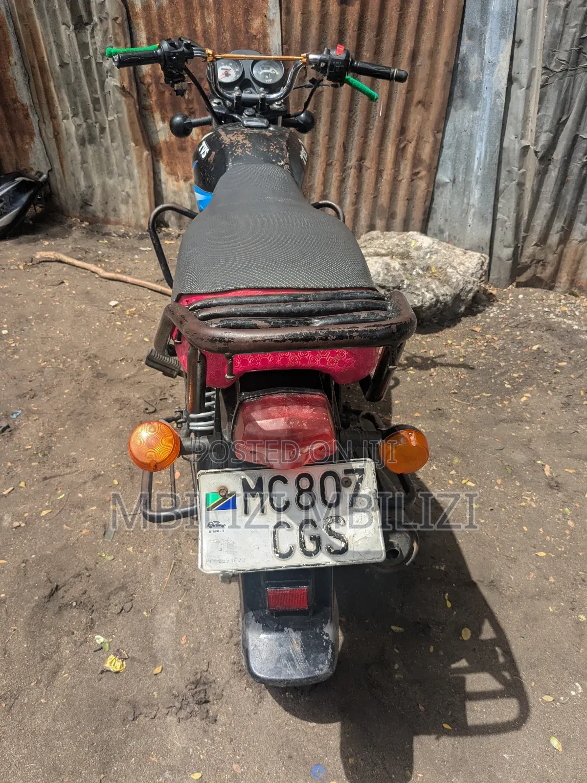 TVS HLX 125 2023 Black