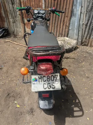 TVS HLX 125 2023 Black