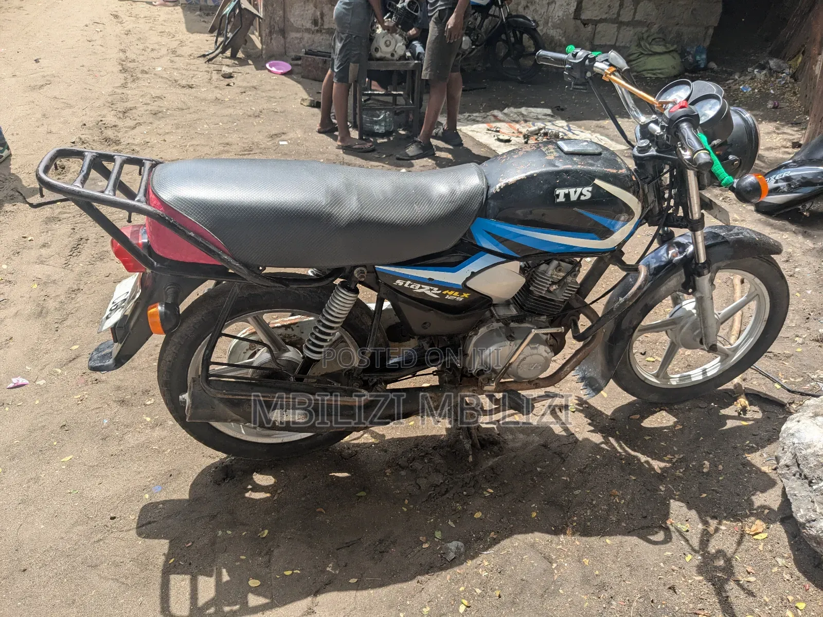 TVS HLX 125 2023 Black
