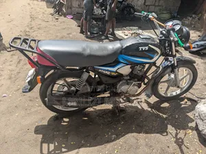 TVS HLX 125 2023 Black