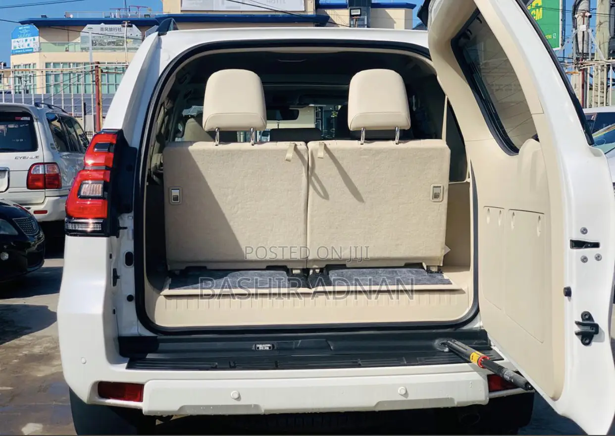 New Toyota Land Cruiser Prado 2.8 2023 White