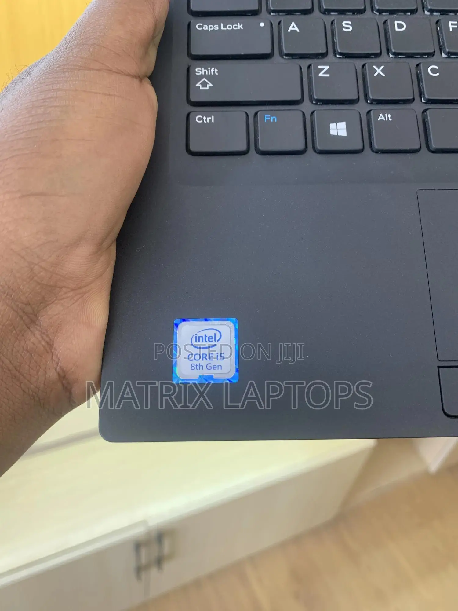 Laptop Dell Latitude 7390 8GB Intel Core I5 SSD 256GB