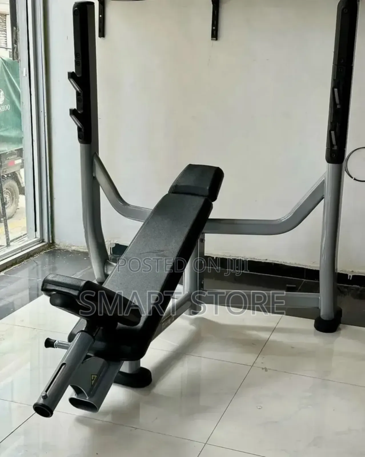 Olympic Weight Incline Bench – Heavy Duty
