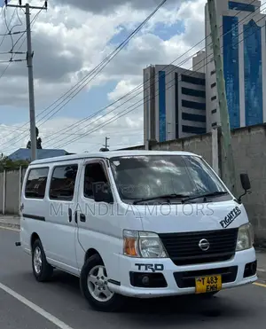 Nissan Caravan (Urvan) 2011 White