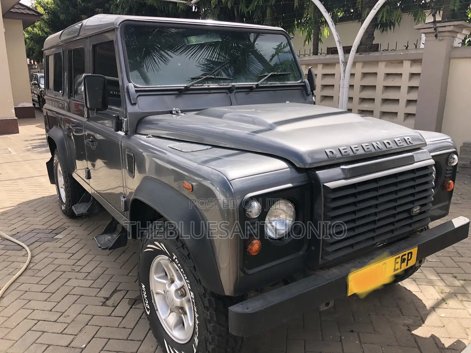 Land Rover Defender 2015 Gray