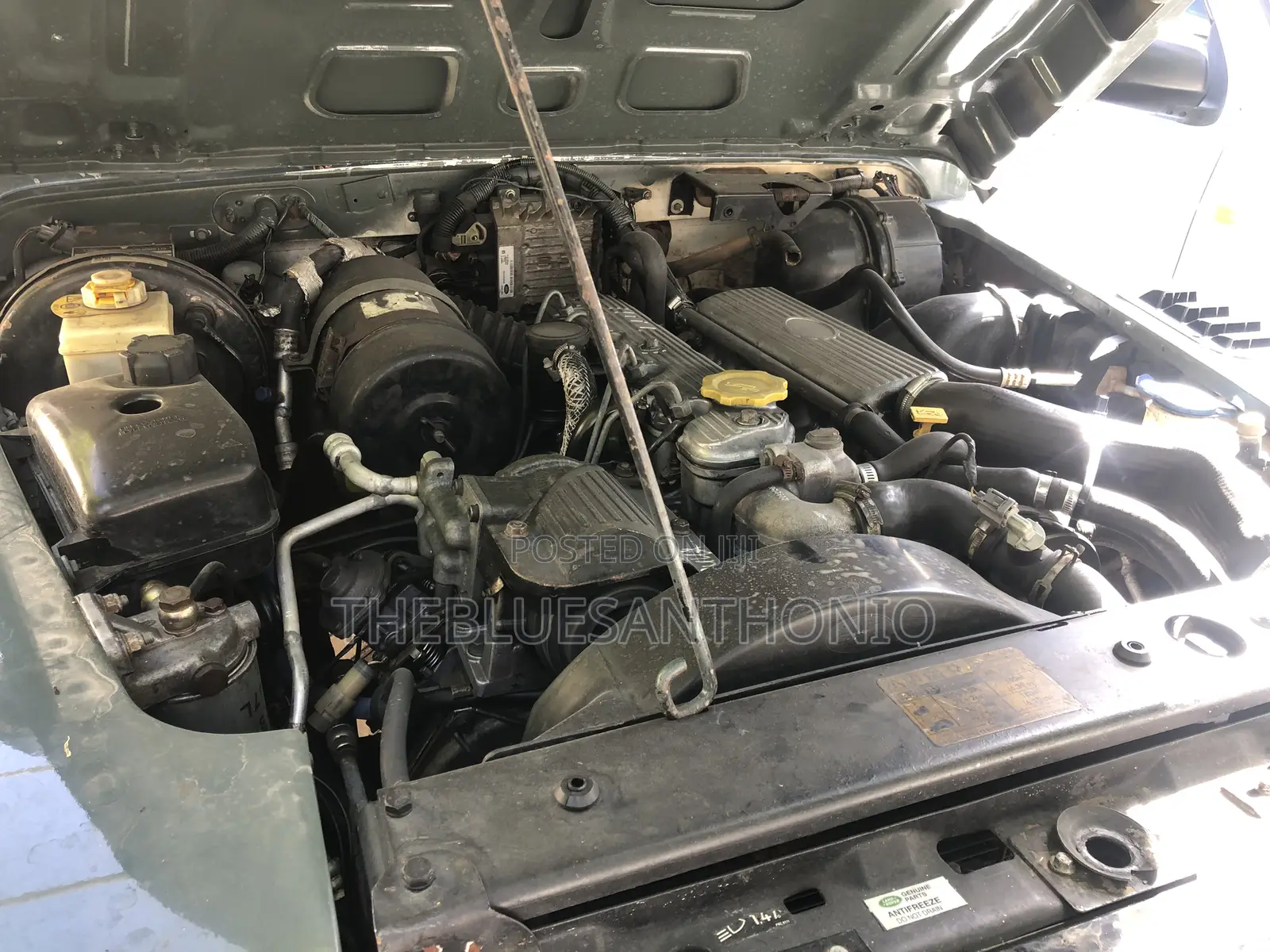 Land Rover Defender 2015 Gray