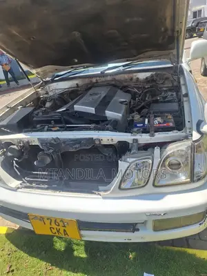 Toyota Land Cruiser HDJ 100 2003 White