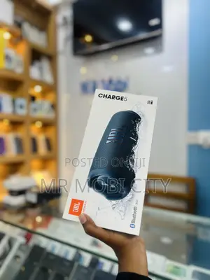 JBL Charge 5